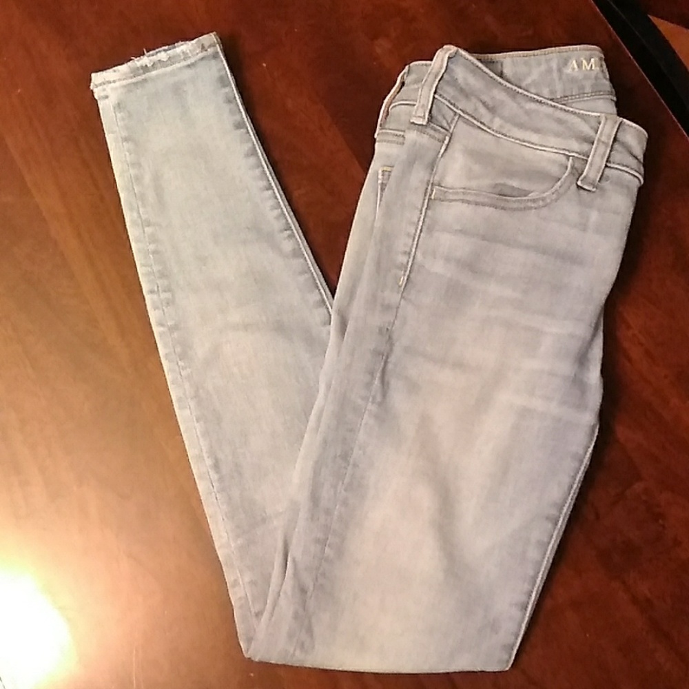 American Eagle Super Super Stretch
